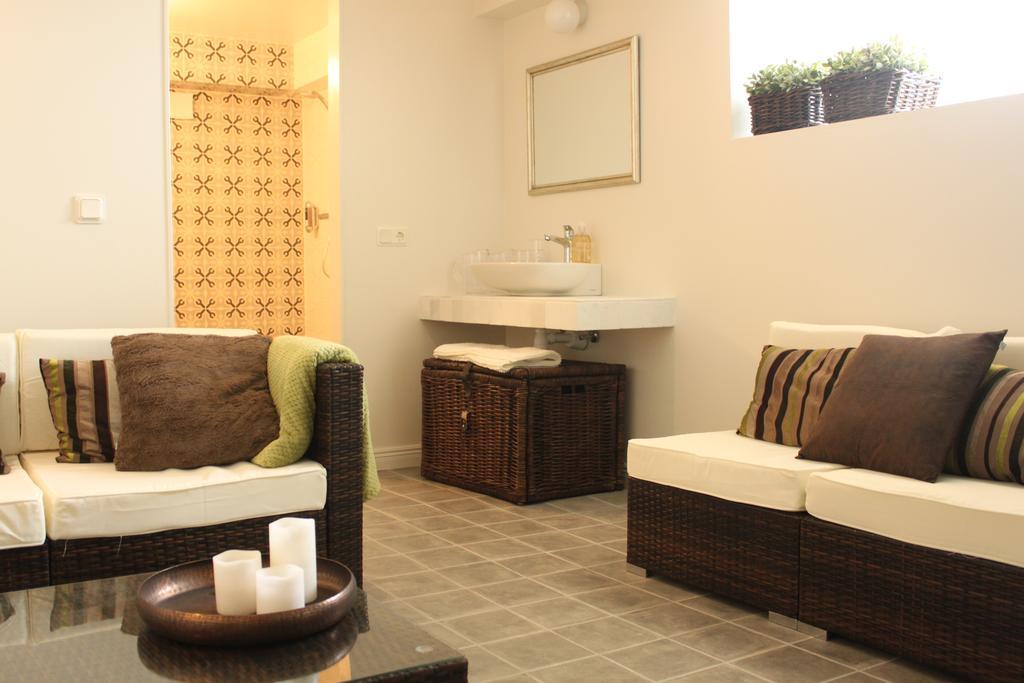 Guesthouse Eleven Hotel Арвика Екстериор снимка